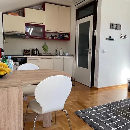 Mills Apartment, Bascarsija-stari Grad Διαμέρισμα